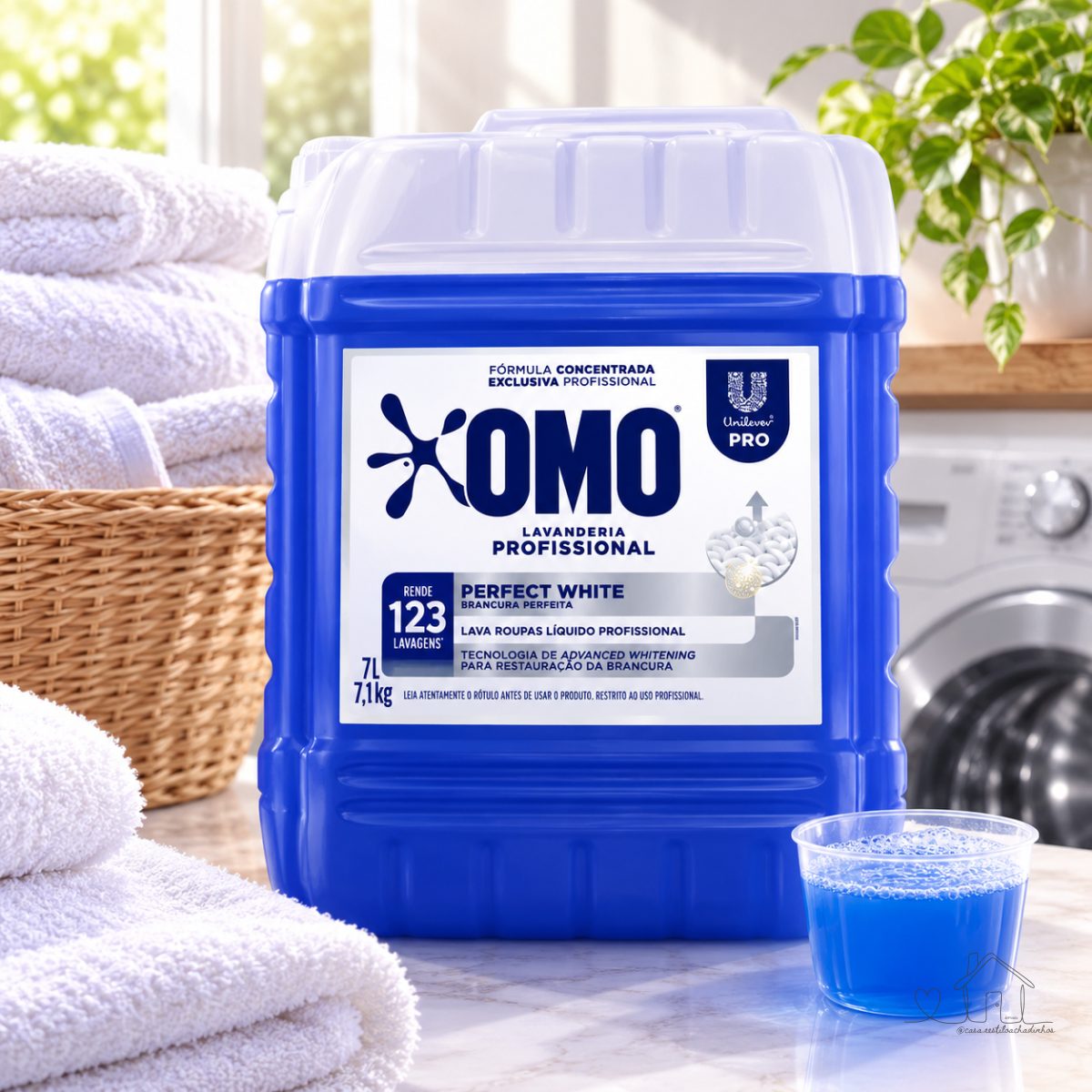 Omo lava roupas líquido profissional Perfect White 7L