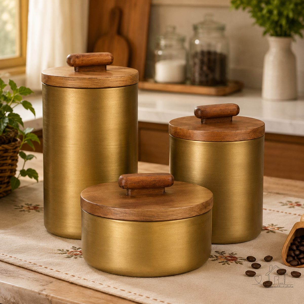 Conjunto 3 Potes Mart Dourados Em Metal Com Tampa De Madeira Design Moderno