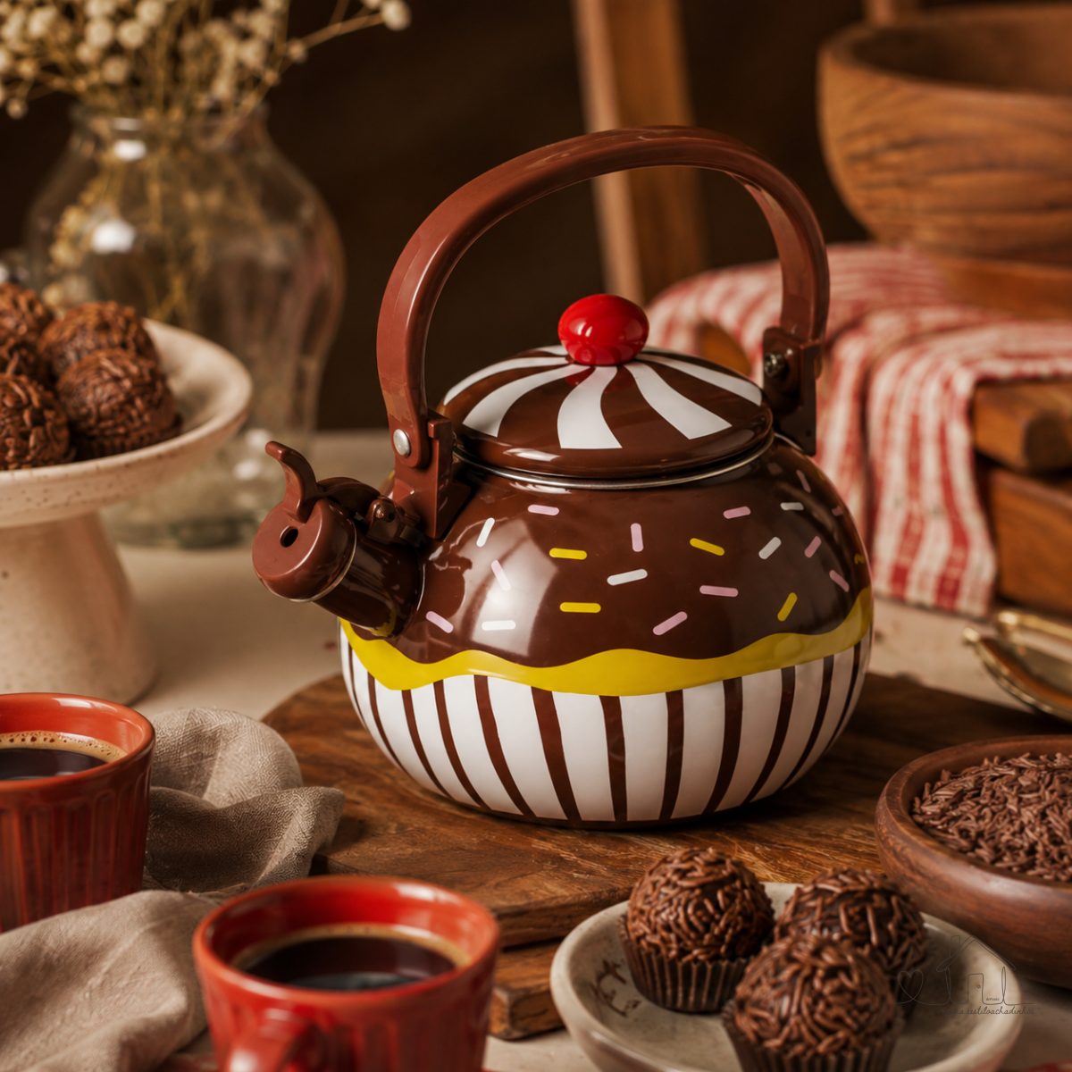 Chaleira Esmaltada Brigadeiro